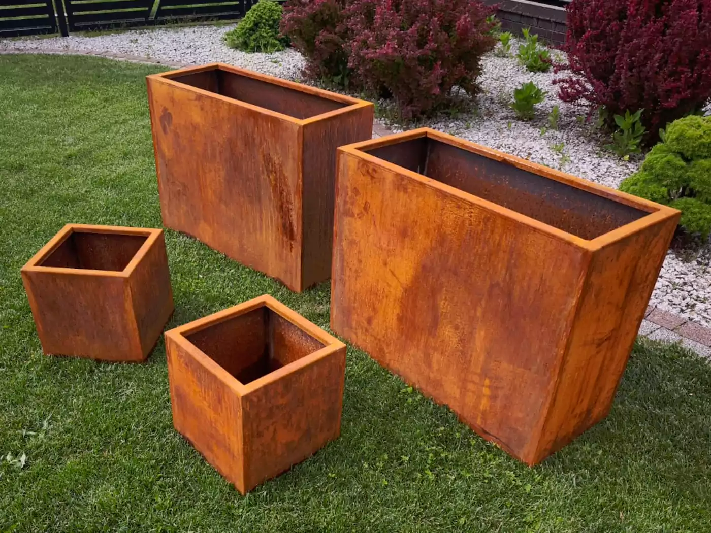 Donica tarasowa Corten — realizacja TOKAR Bytom